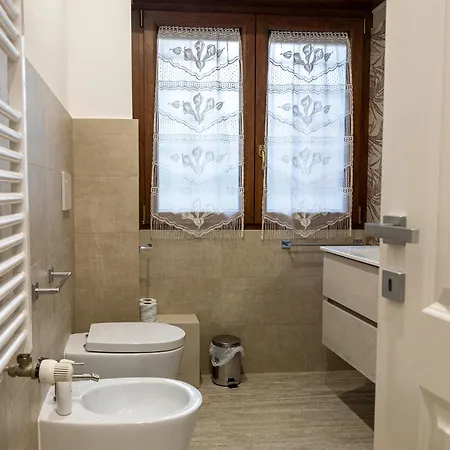 Holiday home Vatican House Crocifisso 51